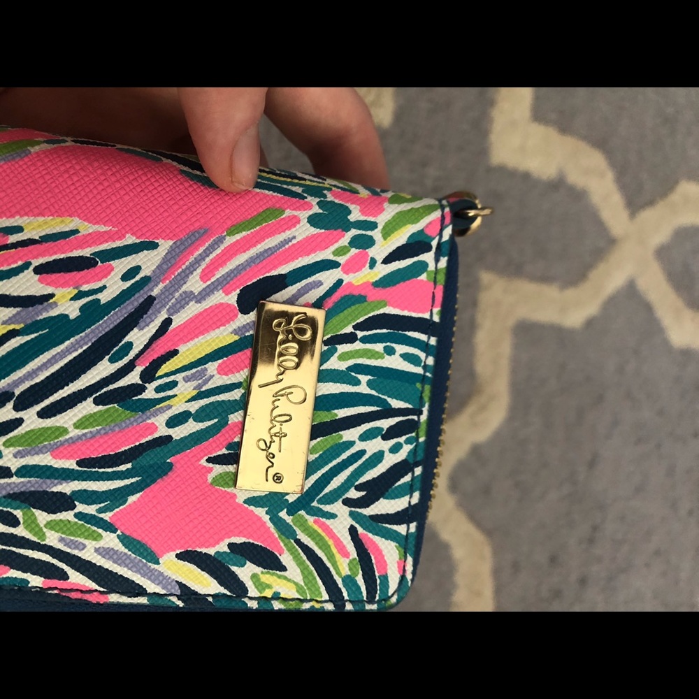Lilly Pulitzer Wristlet Wallet Palm Pattern